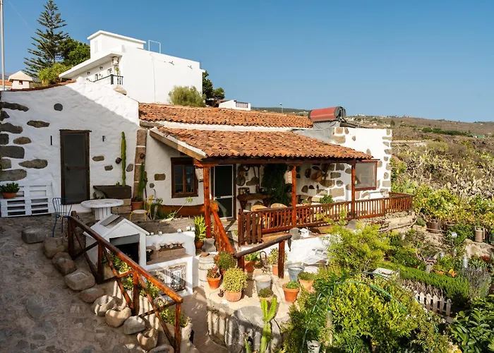 Casa Rural Tajona & Granero